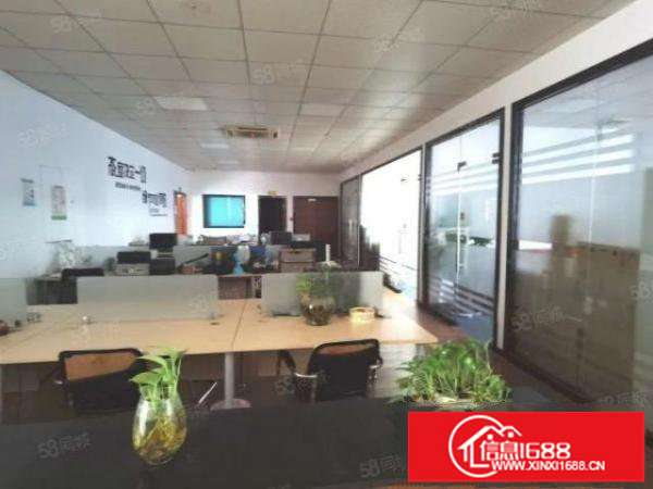 今天刚出松岗107国道楼岗工业区1400平方带装修业主直租