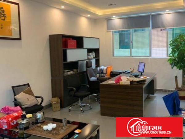 原房东出租地铁站附近现成装修办公室580平方特价招租