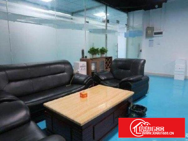 石岩高速路口，原房东无尘车间厂1000平，无需转让费。