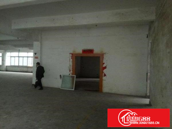 坪地中心村独栋标准一楼1880平