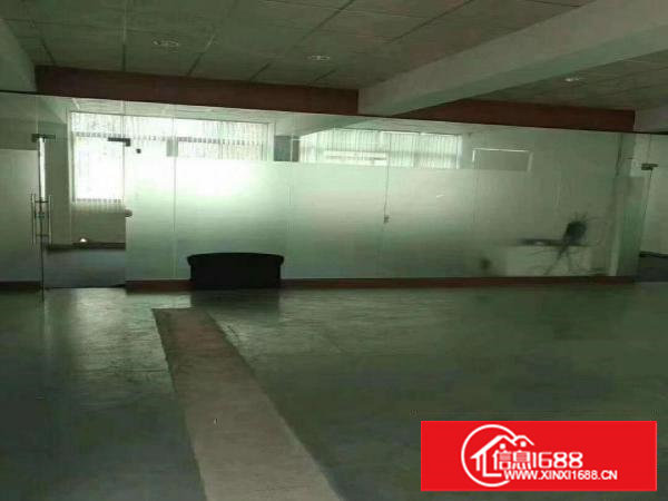 零公摊！有注塑车间带航车精装厂房1300平