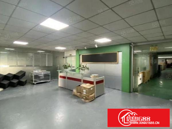 高速路口边上50米原房东楼上整层1450平方精装修厂房出租