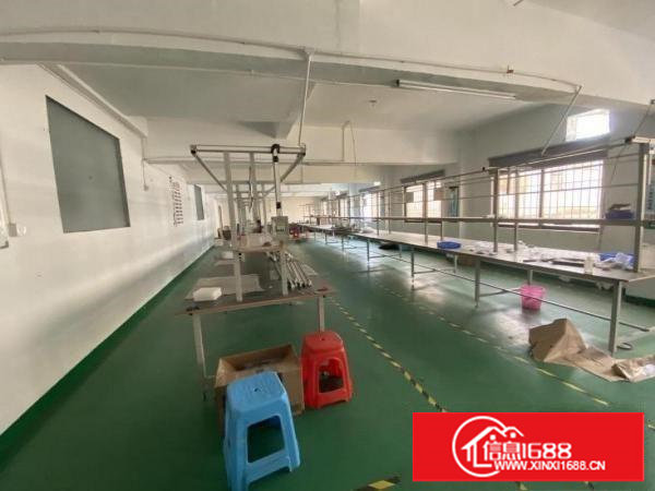 宵边二楼880平，1万房租，水电齐全带装修有货梯