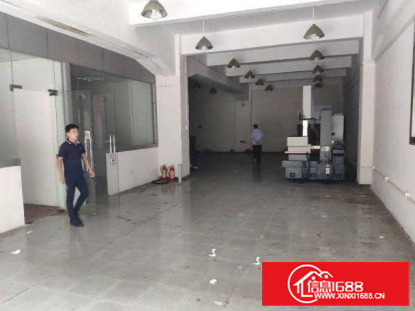 罗马一楼400平方带装修水电齐全厂房