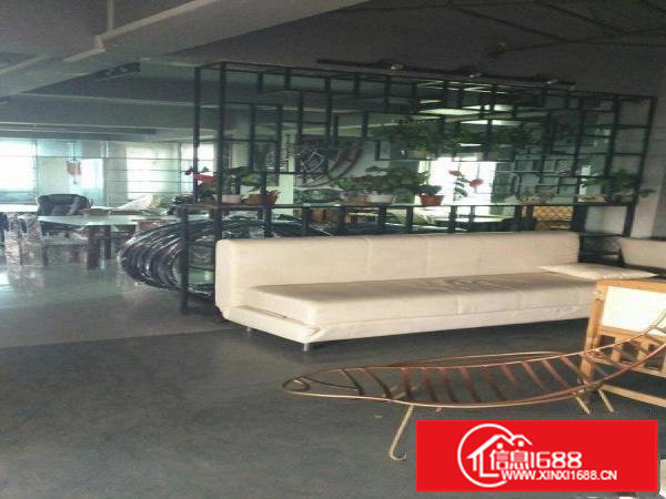 布吉丹竹头厂房、仓库低价出租，带有空调、网络