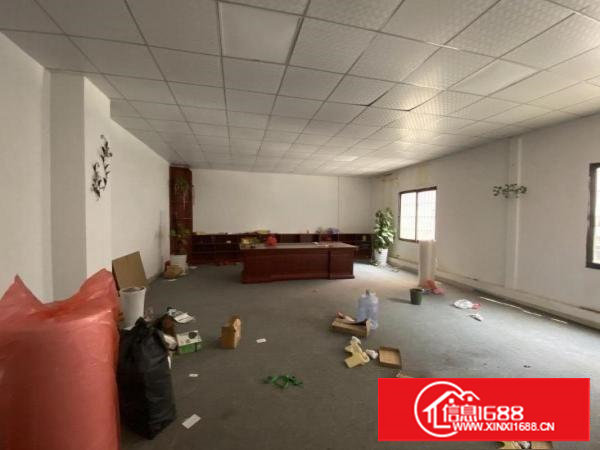 宵边二楼880平，1万房租，水电齐全带装修有货梯