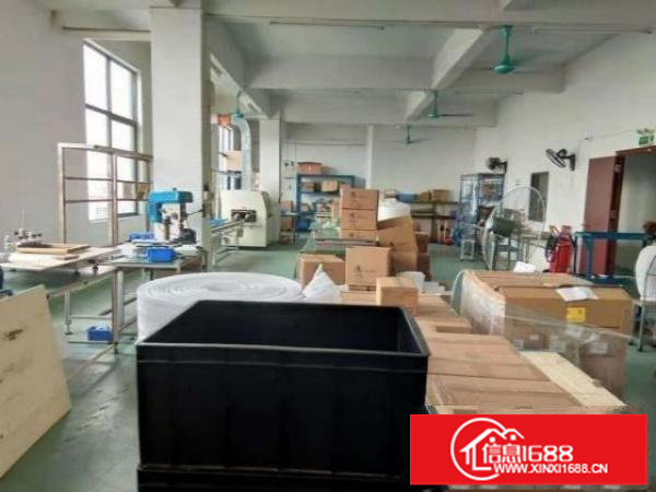 福永荔园路3楼350方厂房出租，形象好，带地坪漆！