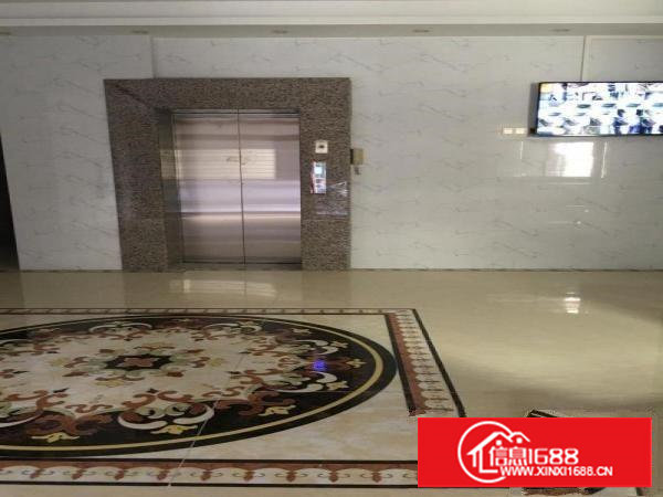 商务写字楼出租带装，电梯，水电，消防齐全，专人管理