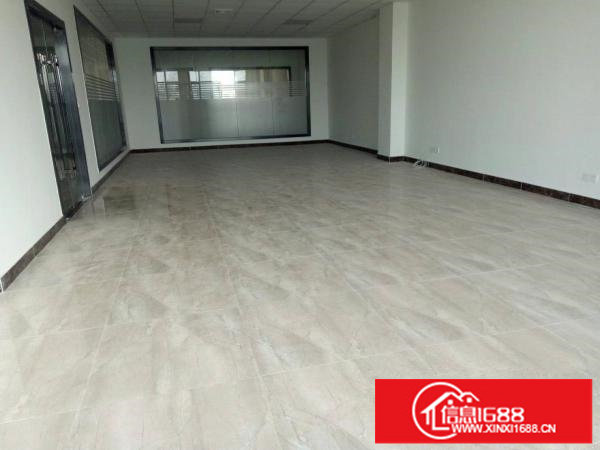 高速出口一公里，现成精装修办公室