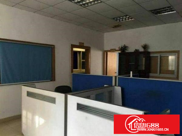 龙岗区山子下路新出楼上450平带办公室装修厂房出租