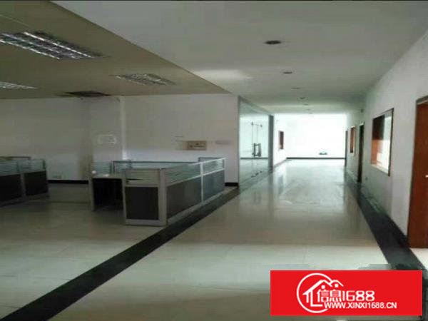 火车站附近新出独院4层4400平方，宿舍1200