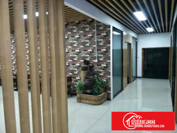 凤岗镇原房东金凤凰楼上带豪华办公室水电精装修1500平方出租