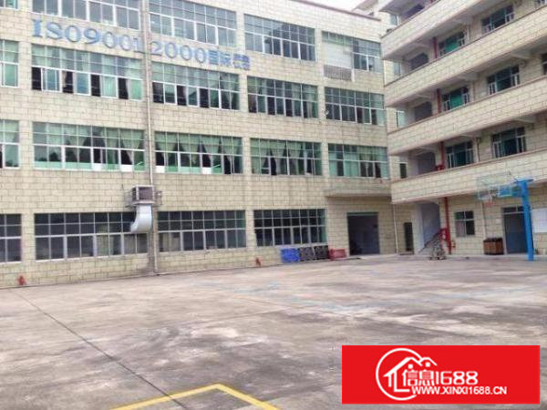 龙岗中心城南联新出楼上单层面积1200平米厂房出租