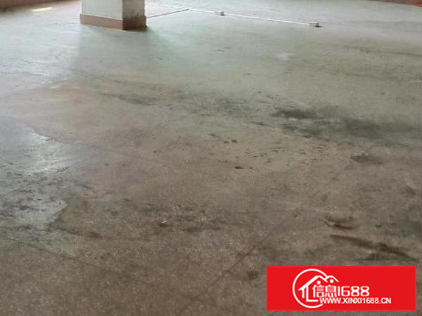 我们厂房控出四楼出租，260平二手房东