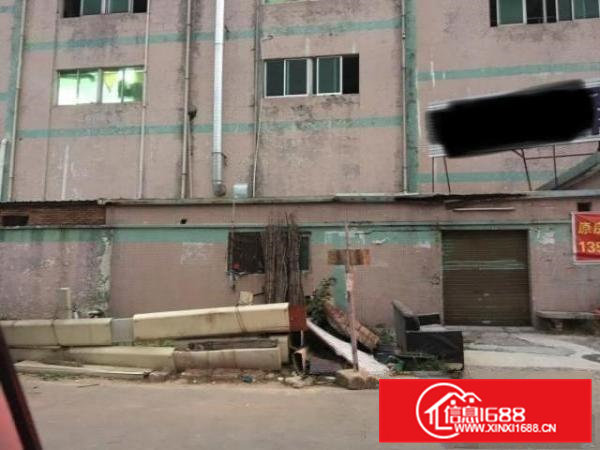 大利银湖工业区科技路边空出小面积