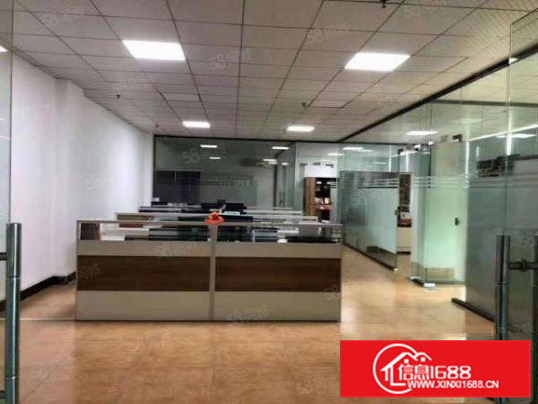 带有流水线凤岗五联工业区楼上现成装修电子厂房出租1500平