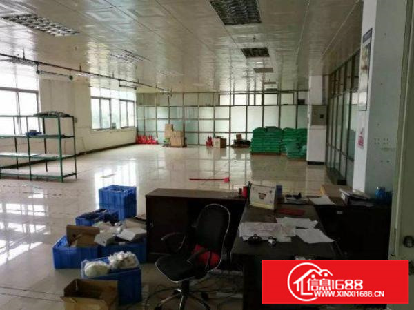 龙岗区嶂背楼上1300平格局方正厂房招租