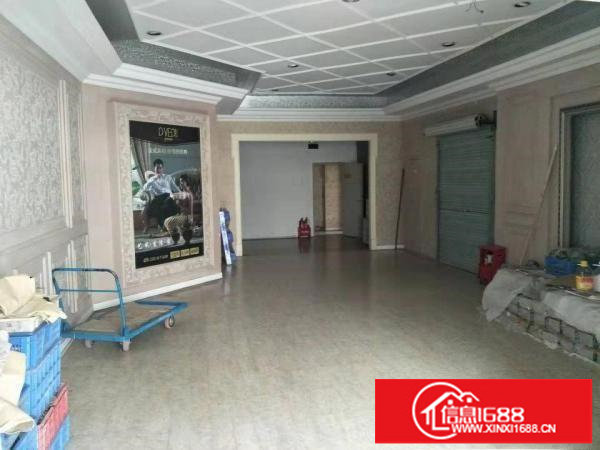 坪地中心村厂房1200平米精装修厂房出租