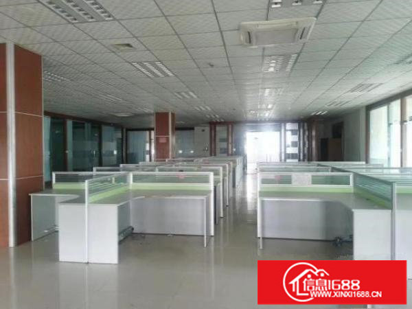 福永桥头地铁附近楼上精装2500平厂房招租