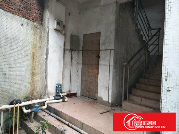 建安路精装一楼70平店铺出租价格3000每月