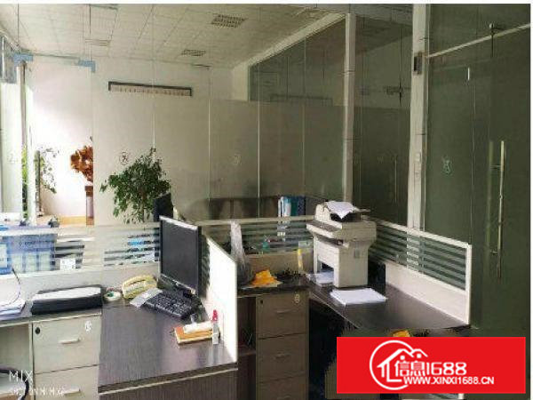 常平金美新出楼上800平米豪华装修厂房急租