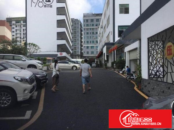 地铁口写字楼办公楼出租，大小可分租