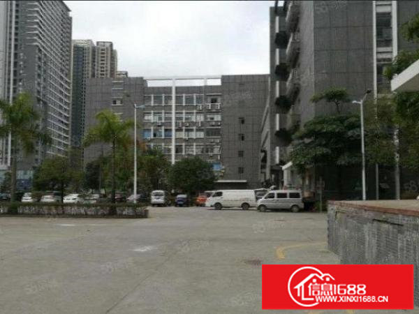 龙岗五联市场附近一楼标准5米整层1500平厂房招租