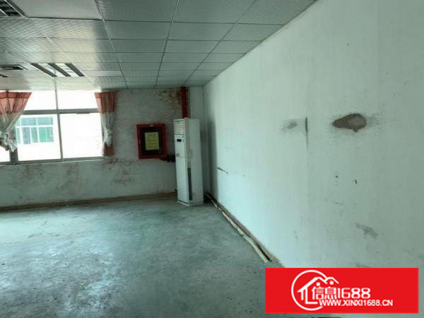 出租平湖850平工业区，环境优美，厂房利用率大，水电齐全