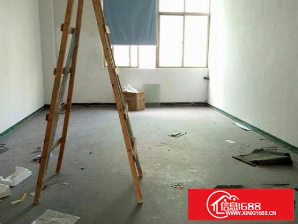 凤岗五联电子组装小五金加工毛刷手袋厂房出租精装修