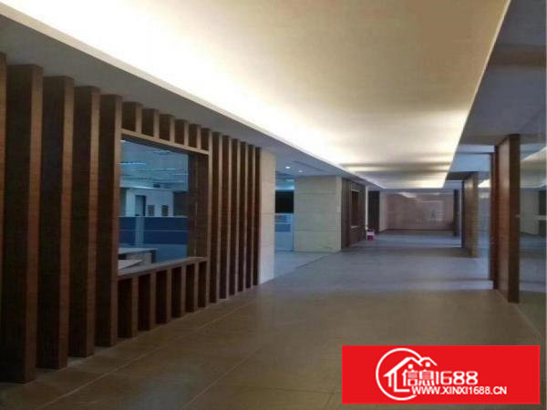 坂田天安云谷附近新空出660平方厂房带精装