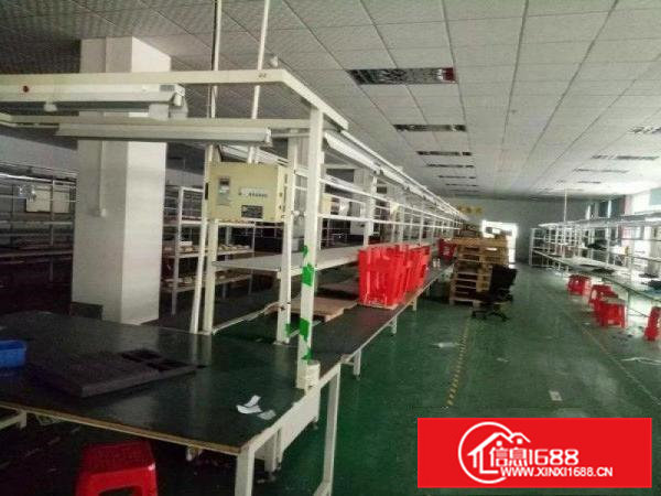 凤岗3楼1800平方带水电办公室装修出租