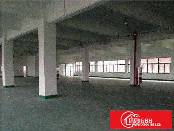 铁松工业区附近楼上1100平米厂房出租带2吨货梯