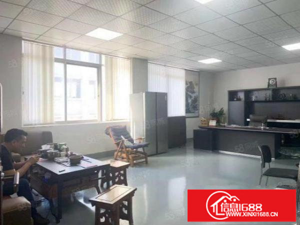 福永塘尾大型工业区楼上整层1600平方，豪华装修拎包入住