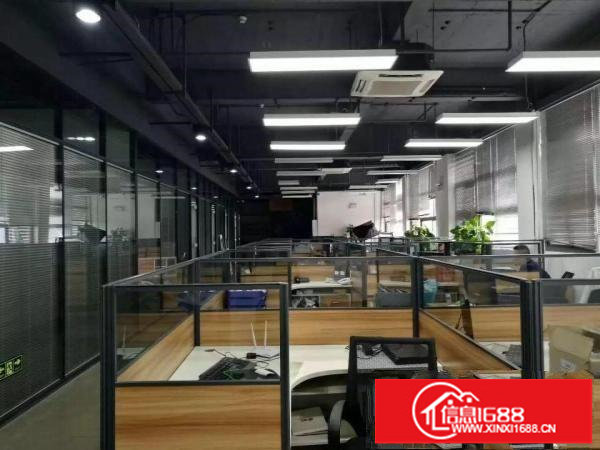 布吉科技园楼上2180平米现成水电办公室精装修出租