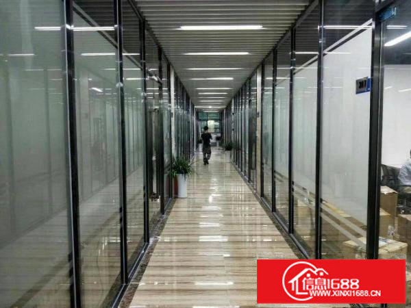 坂田五和地铁口400平升级版厂房