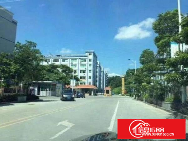 平湖华南城附近新出2楼1600平方厂房急租