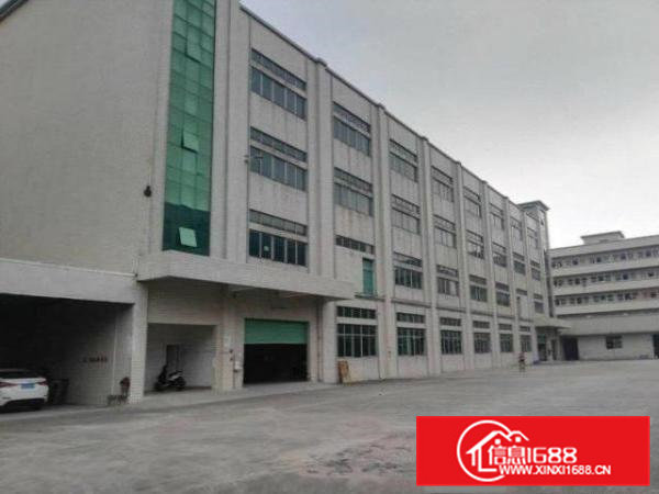 工业区楼上1000方带地坪漆和消防喷淋，空地大，方便停车