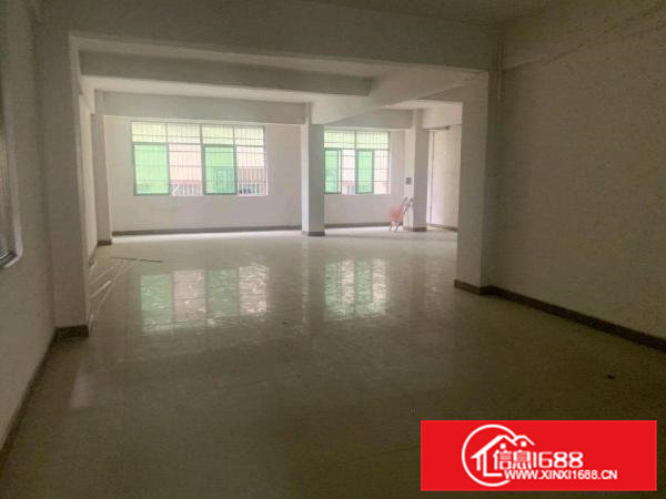 180平电梯厂房整租