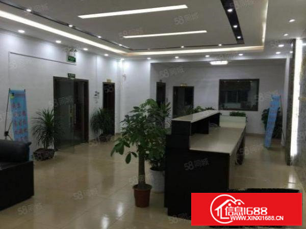 坂田黄君山近地铁口70.200;300.600平电商园