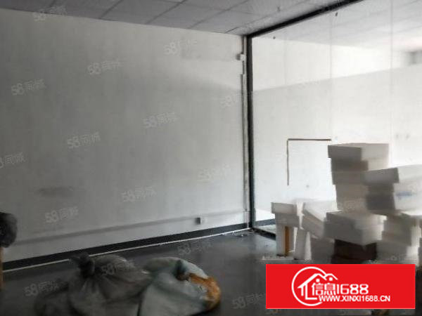 沙井大王山新出2楼200平4400全包带装修出租