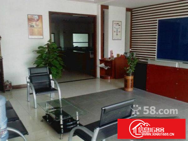 龙华大浪街道华兴路3楼700平米带豪华装修出租