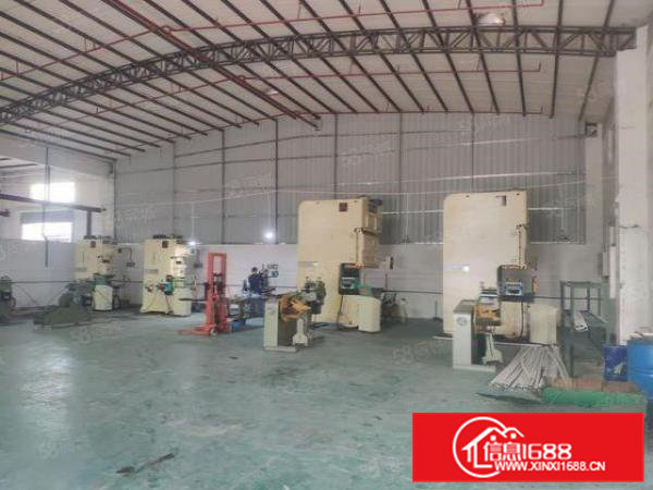 横沥镇砖墙到顶单一层厂房出租，靠近模具城，滴水6米