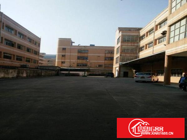 平湖禾花社区附近带装修厂房1200平方急租