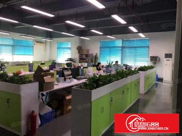 石岩三祝里原房东厂房仓库办公室出租三楼2000平，带豪华精装