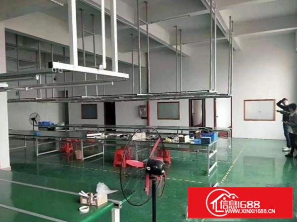 小捷滘工业区新出楼上500平方厂房，现成办公室装修地坪漆