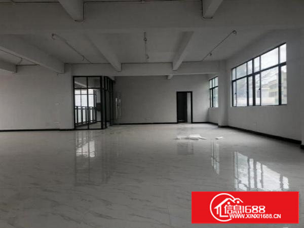 塘厦临深楼上500平米精装修超大空地园区厂房