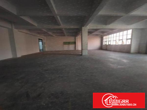 清溪大利独院楼上460平带客货梯标准厂房出租