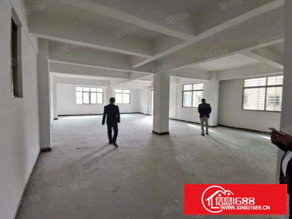 长安上沙新出楼上320平方，队友水电齐全，豪华装修。