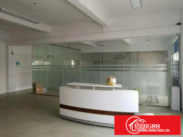 急龙岗南约广场附近二楼厂房700平米带装修