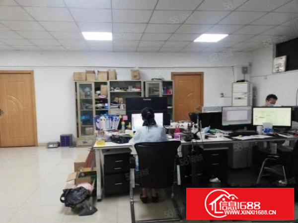 福永小厂房一楼610平出租，带阁楼办公室，原房东，无转让费。